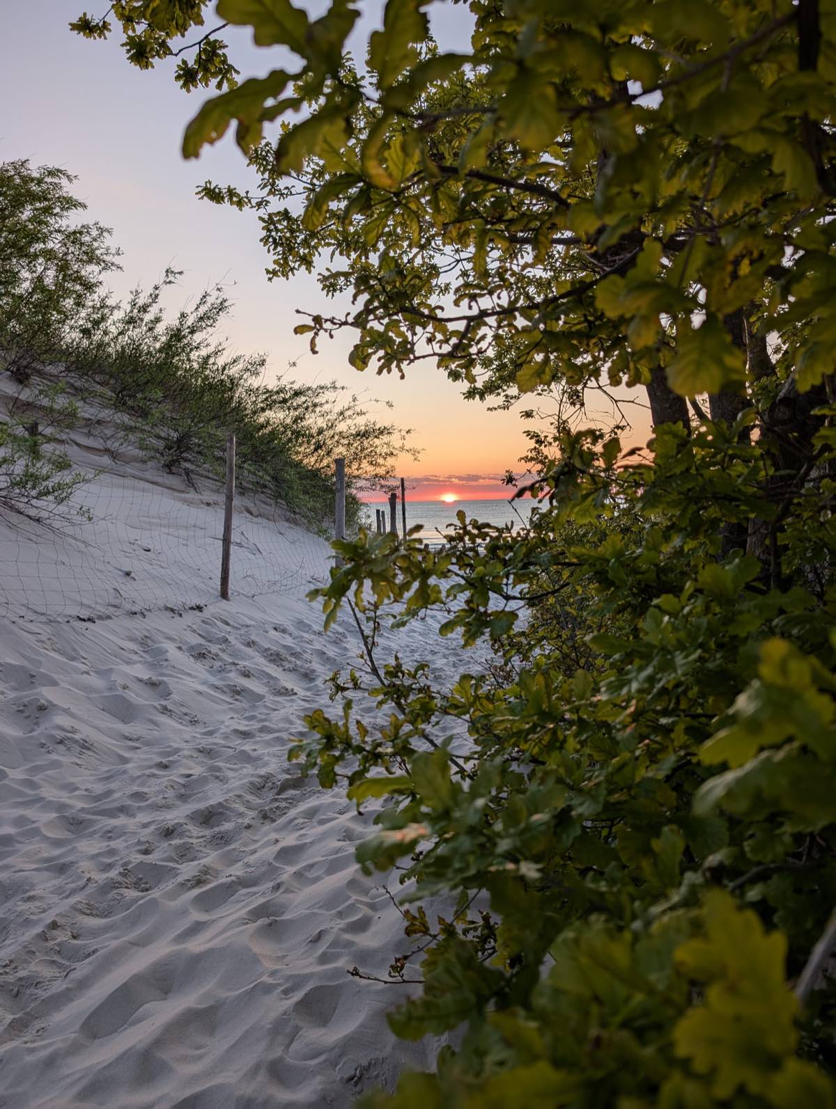 Jezioro Do&lstrok;gie